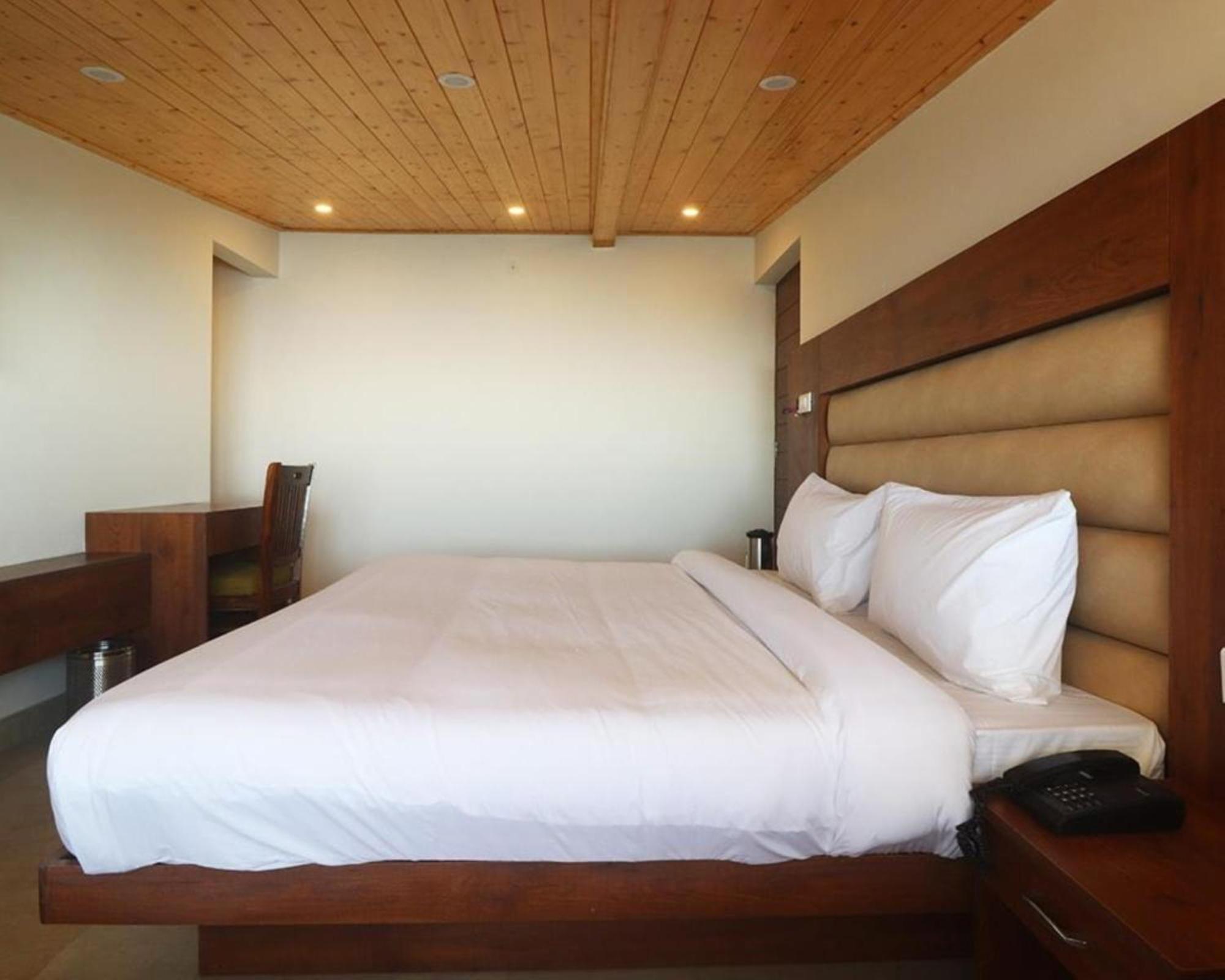 Hotel Mussoorie Heights Dehradun Dış mekan fotoğraf
